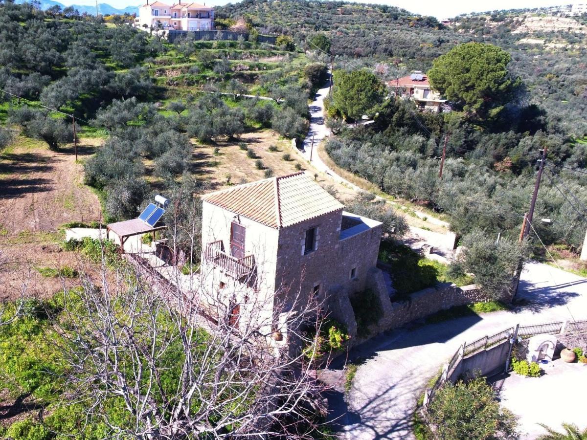 Pyrgos 1869 Villa Gythio Buitenkant foto