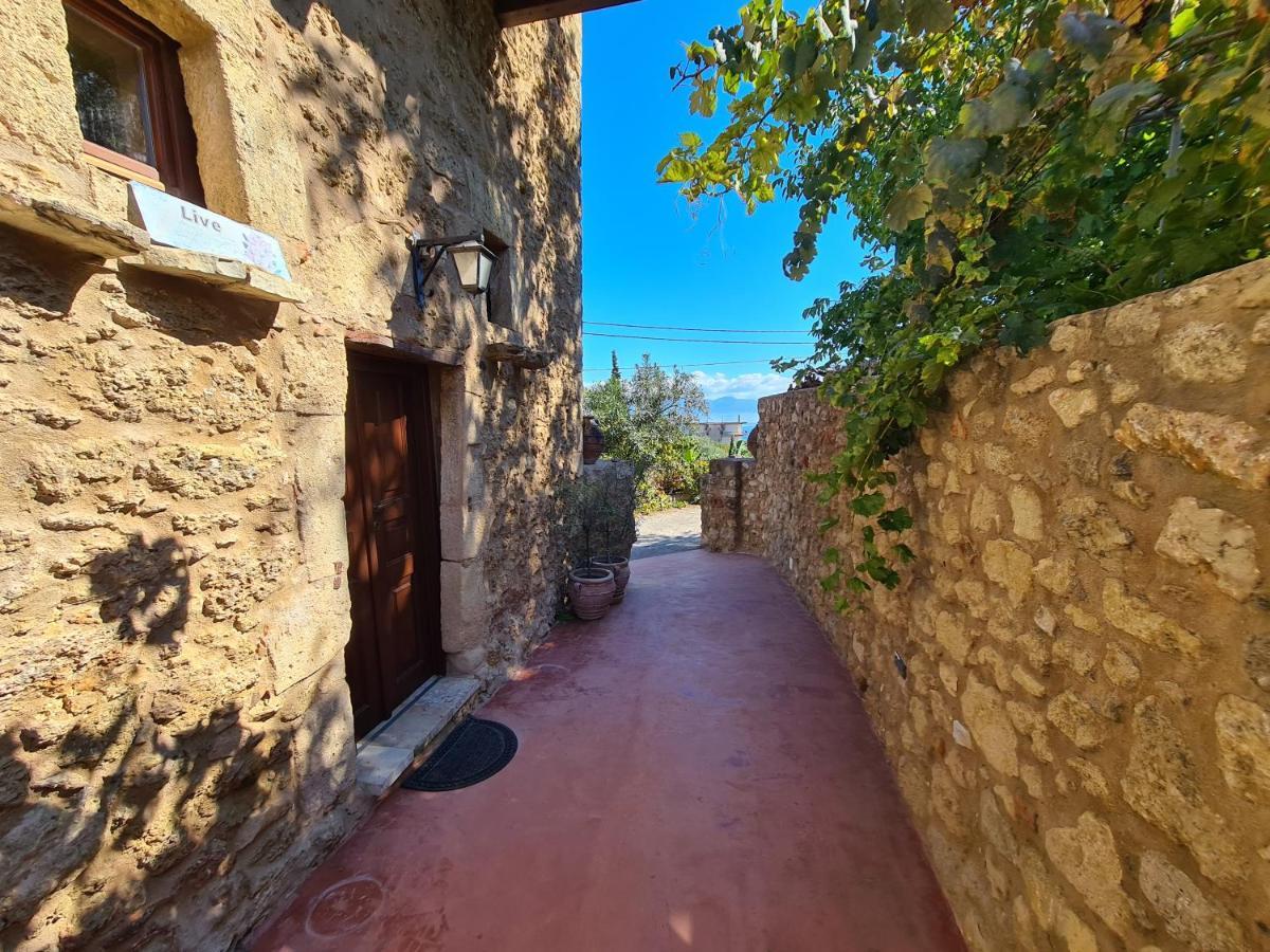 Pyrgos 1869 Villa Gythio Buitenkant foto