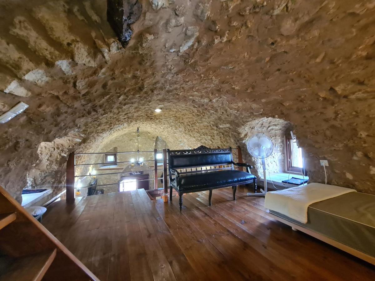 Pyrgos 1869 Villa Gythio Buitenkant foto